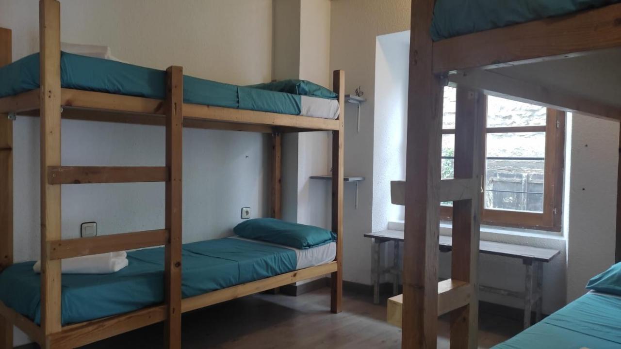 Albergue Triton - Вильянуа Экстерьер фото
