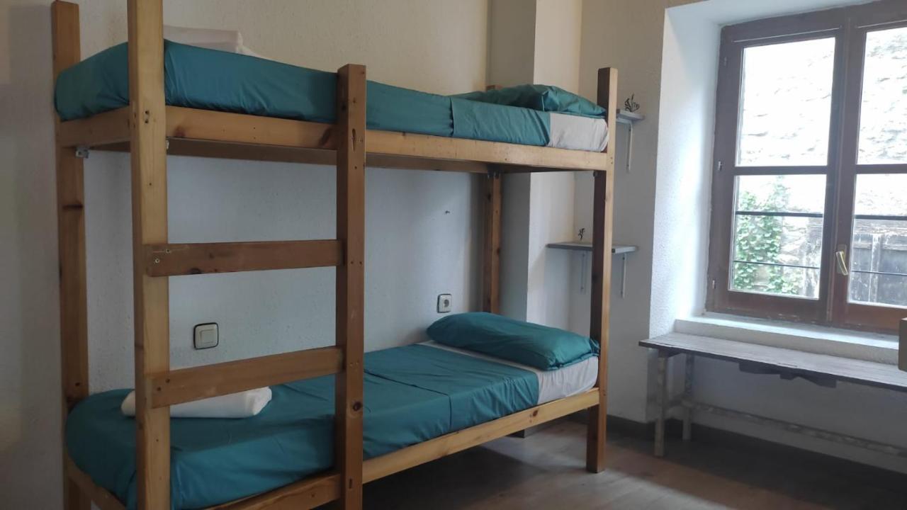 Albergue Triton - Вильянуа Экстерьер фото